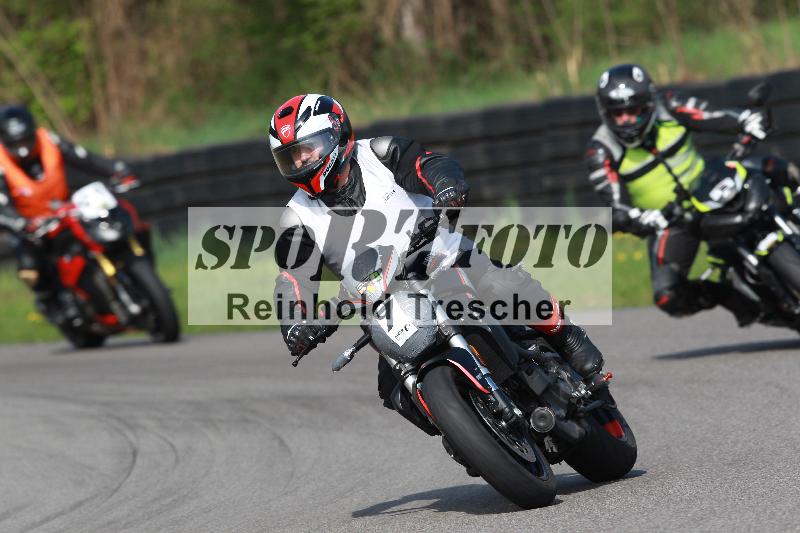 /Archiv-2022/06 15.04.2022 Speer Racing ADR/Instruktorengruppe/7-1